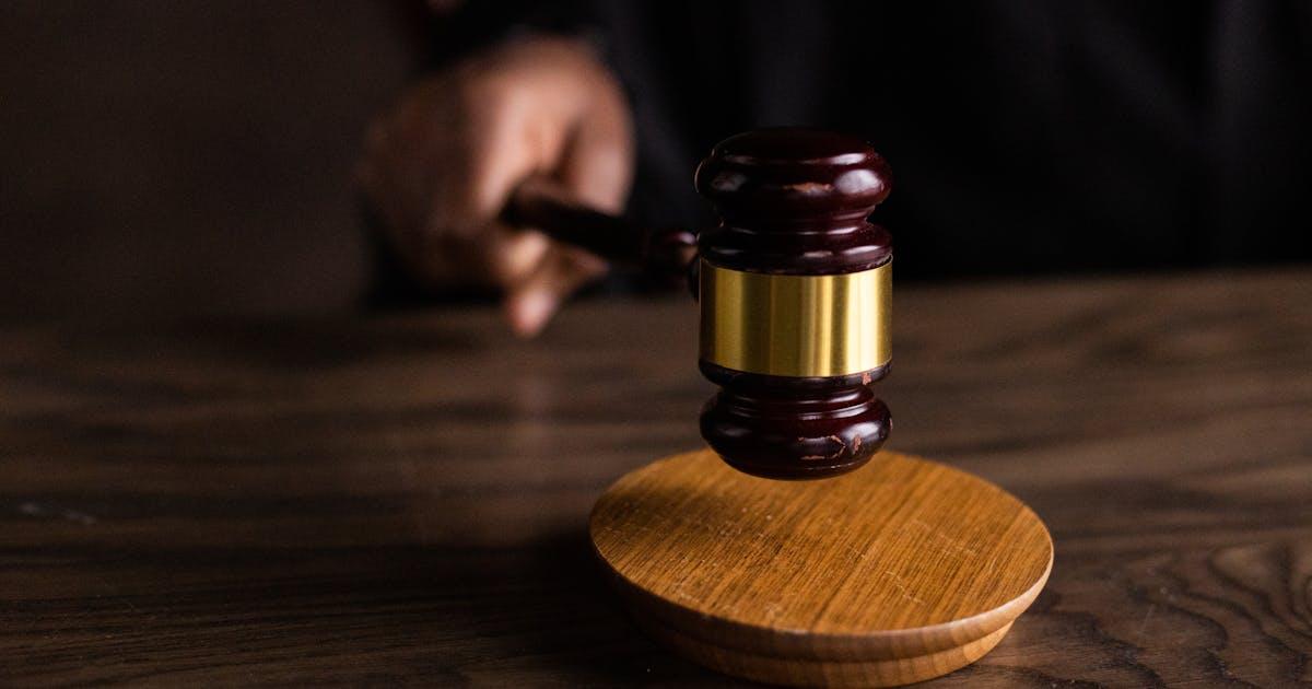 Calúnia e Falsa Acusação: Consequências de Denúncia Indevida sob Efeito de Álcool