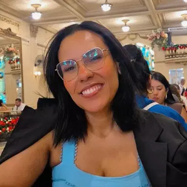 Dra. Vanessa Alves 