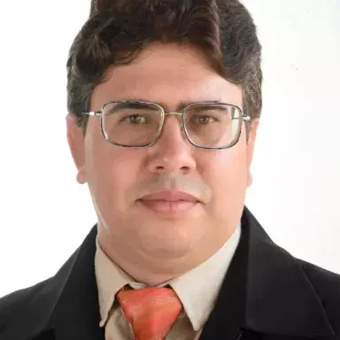 Dr. Danilo Uglês