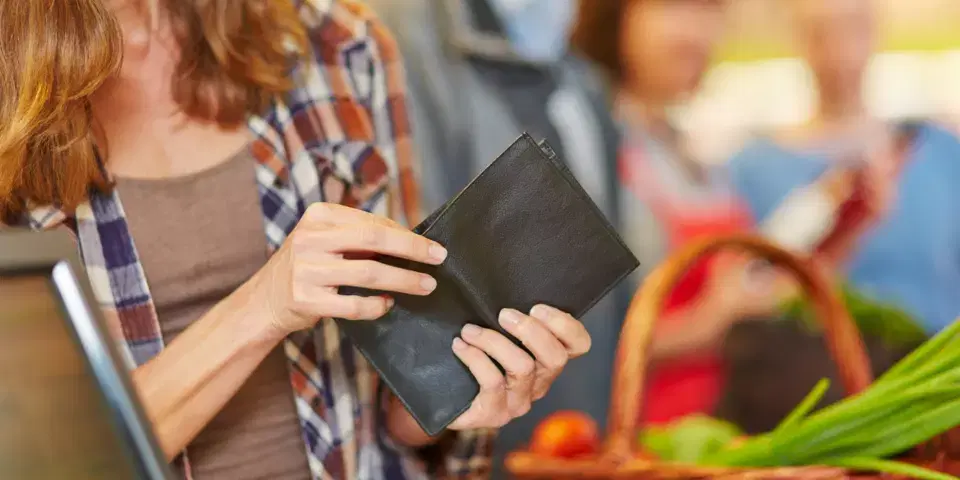 É possível pedir aumento no valor da pensão alimentícia?