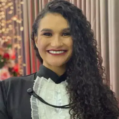MAIARA BARRETO