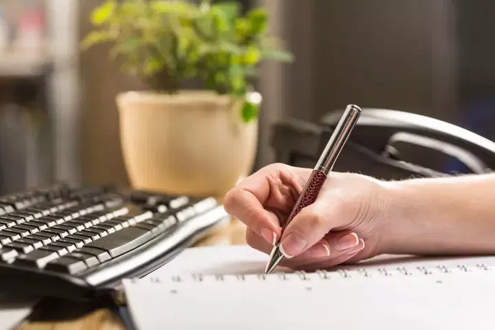 Rescisão de contrato de compra e venda de imóvel