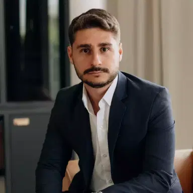 Dr. Lucas Alba Buscarati