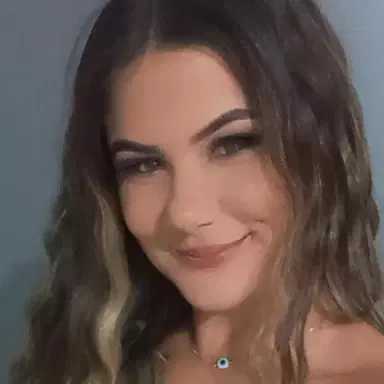 Paloma Costa Freire
