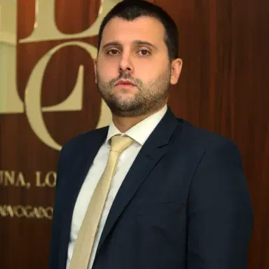 Dr. Thiago Caloca