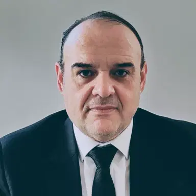 MAURO DOURADO DE SOUZA