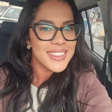 DRA. MARIANA COSTA