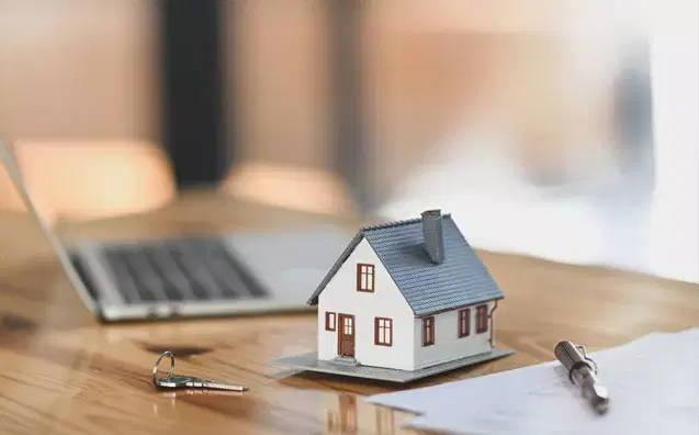 A RESPONSABILIDADE CIVIL DO CORRETOR DE IMÓVEIS NAS TRANSAÇÕES IMOBILIÁRIAS