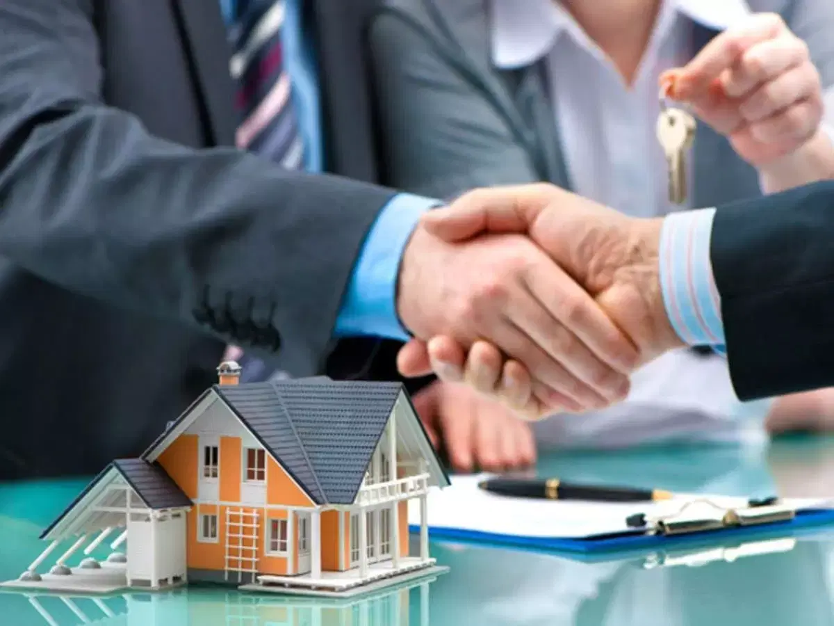 ALUGUEL E RESCISÃO DE CONTRATO: QUEM TEM RAZÃO?