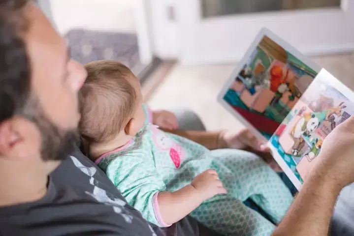 Pais que devem pensão de filhos podem parar no SPC
