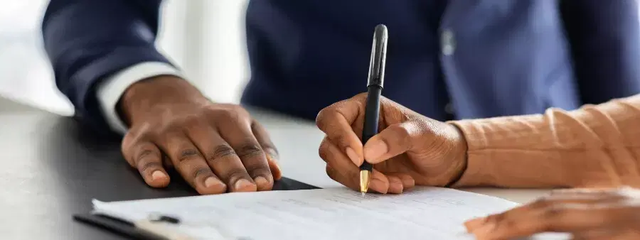 7 Cláusulas Essenciais em um Contrato de Prestação de Serviços