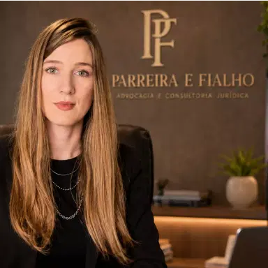 Mariane Fialho