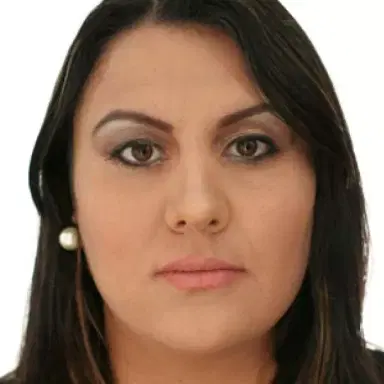 Flávia J Ferrari