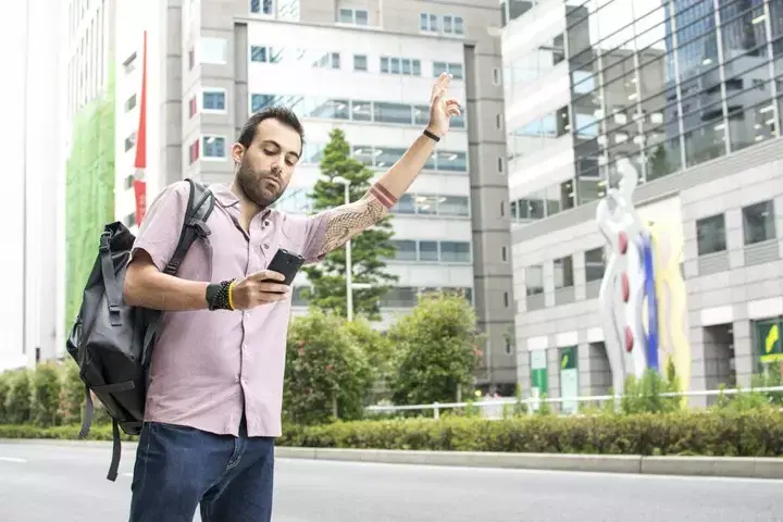 Os serviços como Uber, Cabify e afins são legais?