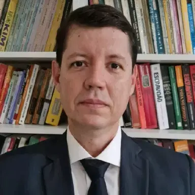 MAURICIO DE CARVALHO SALVIANO