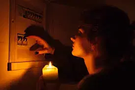 Imagem do artigo: QUANTO TEMPO O CONSUMIDOR PODE FICAR SEM ENERGIA EM SUA CASA OU NO SEU COMÉRCIO?