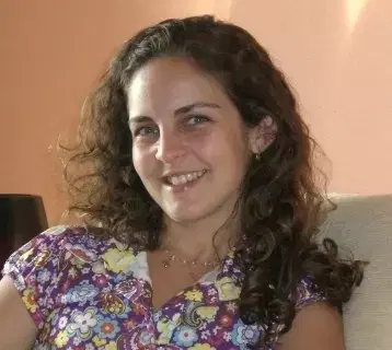 MONICA ARAUJO MIRANDA
