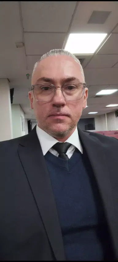 Dr. Marcelo Rossan 