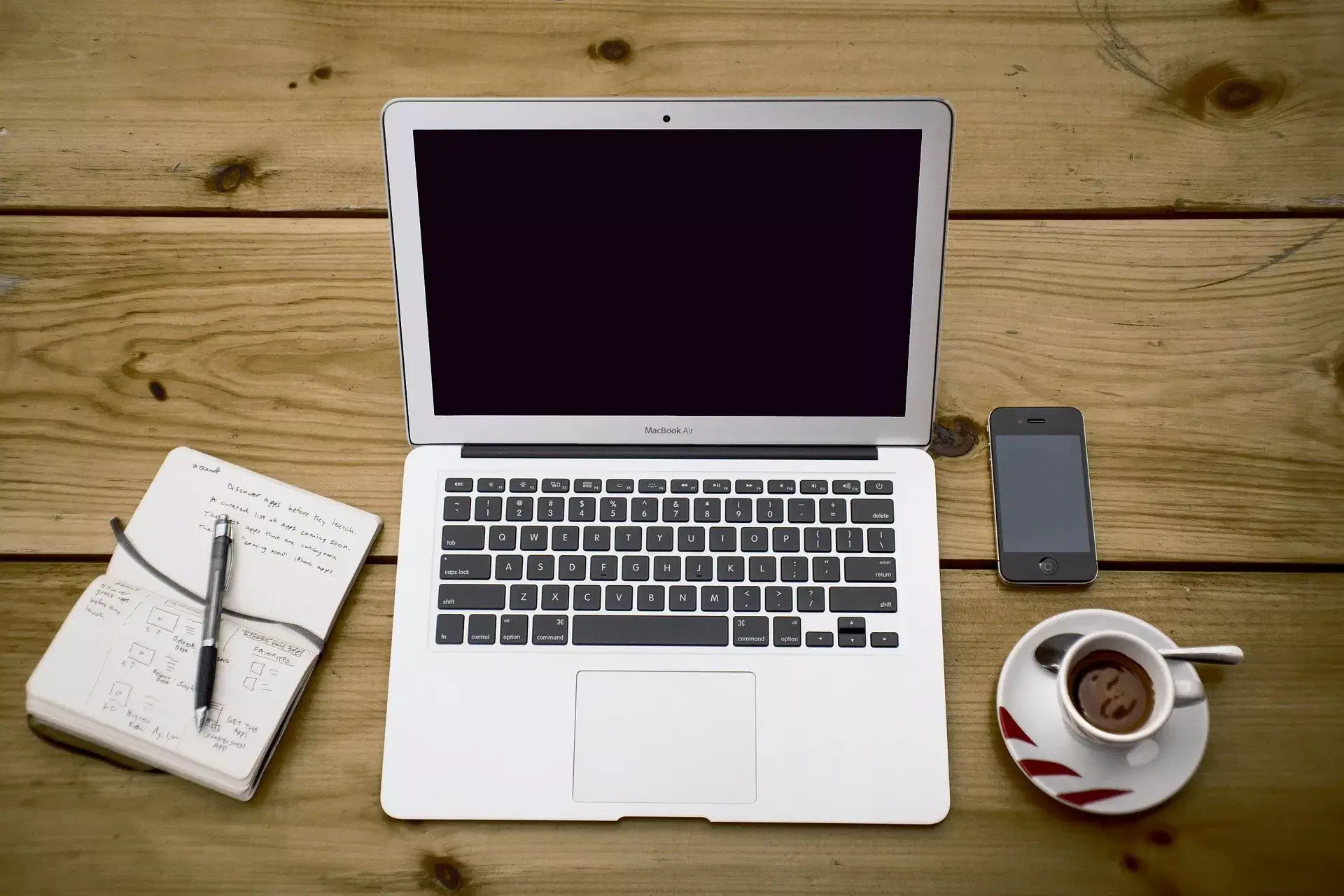 Requisitos do vínculo empregatício
