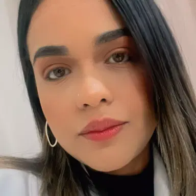 Caroline Santana 