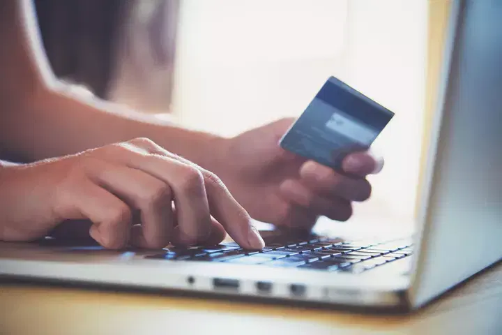 Comprei pela internet e o produto não atendeu às minhas expectativas. Posso devolver?