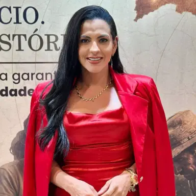 JULIANA DE MELO NUNES MUNIZ